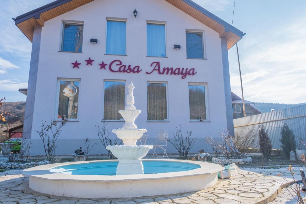 Casa Amaya Бакэу Экстерьер фото